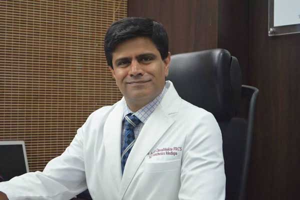 Dr. Ashish Davalbhakta