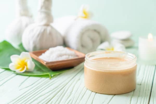 pinapple and papaya scrub